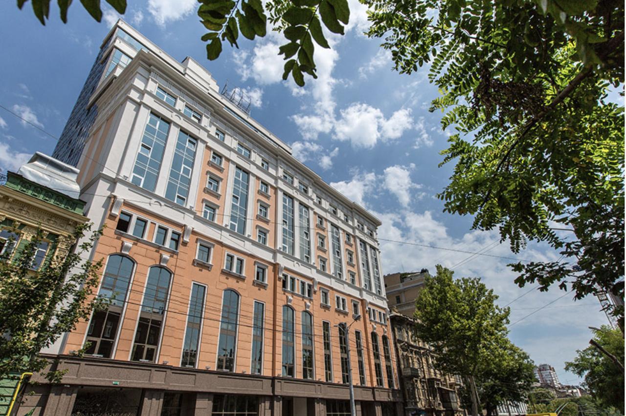 Skycity Apartments 敖德萨 外观 照片